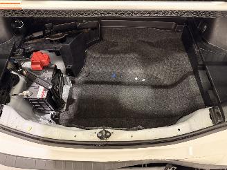 Toyota Rav-4 2.5 Hybrid Style Aut picture 37