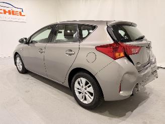 Toyota Auris HB 1.8 Hybrid Comfort picture 4