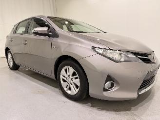 Unfallwagen Toyota Auris HB 1.8 Hybrid Comfort 2014/8