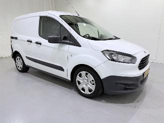 krockskadad bil bedrijf Ford Transit Courier Van 1.5 TDCI Airco NAP 2016/11