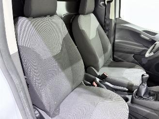 Ford Transit Courier Van 1.5 TDCI Airco NAP picture 33