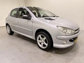 Schadeauto Peugeot 206 HB 1.4i Air-Line CLIMA/NAP 2008/1