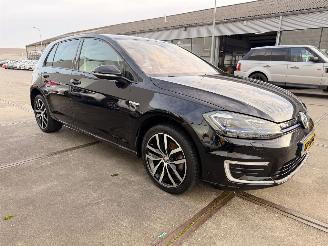 Volkswagen Golf VII e-Golf Limited 100kW picture 24