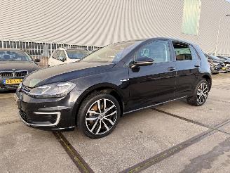 Volkswagen Golf VII e-Golf Limited 100kW picture 28