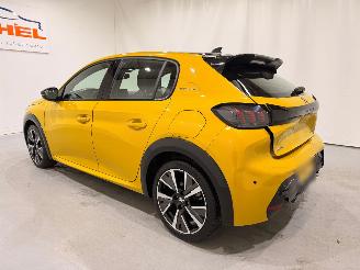 Peugeot 208 1.2 GT 130 Automaat picture 20