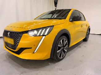 Peugeot 208 1.2 GT 130 Automaat picture 24