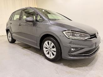 Unfallwagen Volkswagen Golf Sportsvan VII 1.0 TSI Aut7 Comfort 2019/4