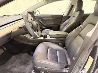 Tesla Model 3 Standard Range Plus 225kW picture 12