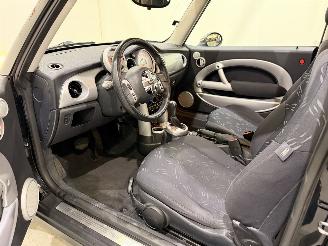 Mini Mini 1.6 One Pepper Automaat Pano picture 21