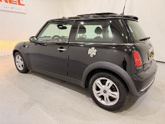 Mini Mini 1.6 One Pepper Automaat Pano picture 4