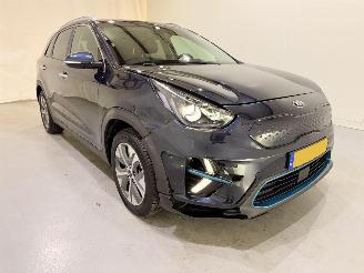 Coche accidentado Kia e-Niro e-Niro 64 kWh ExecutiveLine aut 2019/6