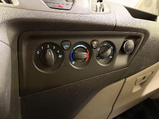 Ford Transit Custom 2.2 TDI L2 Dub.Cab. 5-Seats picture 35