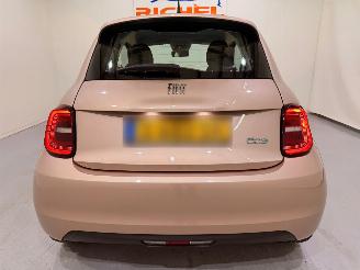 Fiat 500 500-e Icon 42kWh Carplay/Clima picture 5