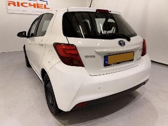 Toyota Yaris 1.5 VVT-i Hybrid Dynamic Aut. picture 22