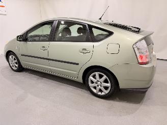 Toyota Prius HB 1.5 VVT-i HEV Aut. picture 4