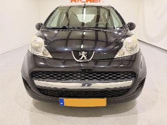 Peugeot 107 HB 1.0-12V XS Airco picture 2