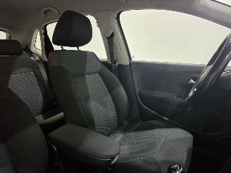 Volkswagen Polo 1.0 BlueMotion Edition 5drs 70Kw Bjr.2015 picture 34