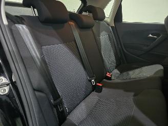 Volkswagen Polo 1.0 BlueMotion Edition 5drs 70Kw Bjr.2015 picture 28