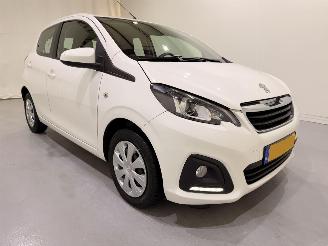 Voiture accidenté Peugeot 108 HB 1.0 e-VTi Active Airco 2019/8