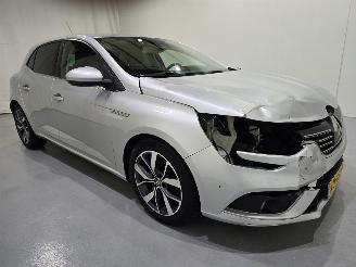 uszkodzony samochody osobowe Renault Mégane 1.5 Dci GT Line  Bose Leder Bjr.2016 2016/8