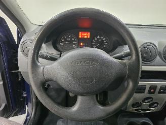 Dacia Logan Ambiance MCV 1.4 55Kw Bjr.2010 picture 13