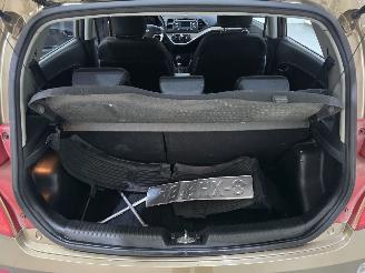 Kia Picanto 1.0 CVVT Airco 5.DRs Bjr.2011 picture 22