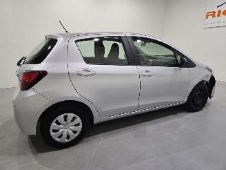 Toyota Yaris 1.0 VVT-i Aspiration 5.Drs Bjr.2015 picture 18