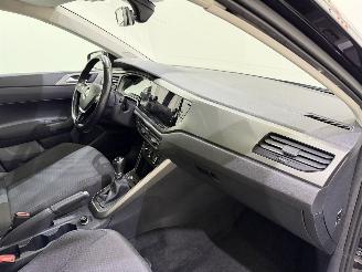 Volkswagen Polo HB VI 1.0 TSI Highline Pano picture 37