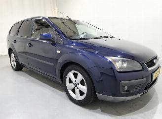 krockskadad bil auto Ford Focus Wagon 1.6-16V Futura Automaat 2006/1