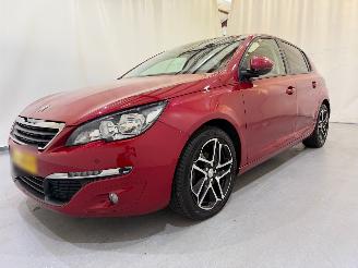 Peugeot 308 HB 1.2 PureTech Blue Lease Executive picture 15