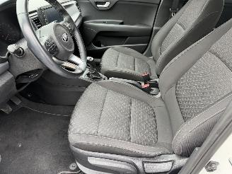 Kia Rio HB 1.0 T-GDI ComfortPlusLine Navigator picture 35