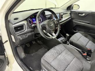 Kia Rio HB 1.0 T-GDI ComfortPlusLine Navigator picture 19