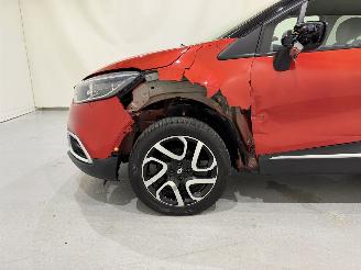 Renault Captur 0.9 TCe Helly Hansen NAP picture 8