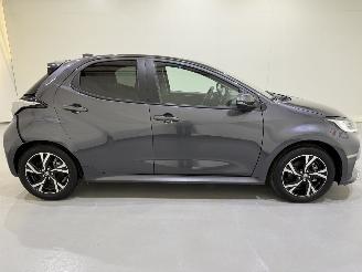 Toyota Yaris HB 1.5 HEV Comfort Aut. picture 24