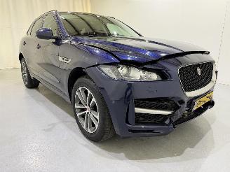Vaurioauto  passenger cars Jaguar F-Pace 2.0d Turbo Portfolio AWD Aut. 2017/1