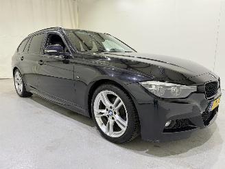 Schadeauto BMW 3-serie Touring 318i M Sport Aut8 2019/7