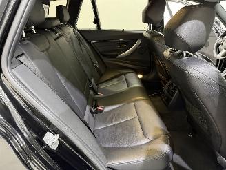 BMW 3-serie Touring 318i M Sport Aut8 picture 33