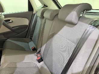 Volkswagen Polo V HB 1.0 Fresh Airco picture 23