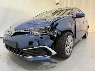 Toyota Auris HB 1.8 Hybrid Dynamic Aut. picture 3