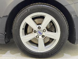 Volvo V-40 1.6 T2 Momentum Navi picture 24