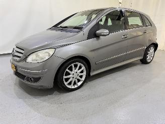 Mercedes B-klasse B 170 Automaat Clima picture 24