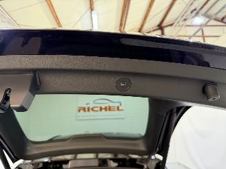 Tesla Model Y Standard Range picture 44