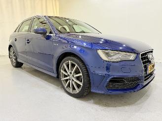 Voiture accidenté Audi A3 Sportback 1.4 TFSI g-tron Pro Line S 2014/1