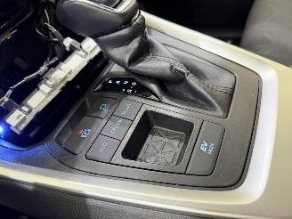 Toyota Rav-4 2.5 VVT-i HEV First Edition picture 8
