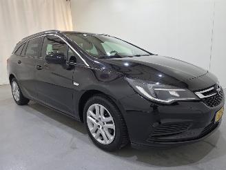 uszkodzony samochody osobowe Opel Astra SPORTS TOURER 1.0 Business+ 77Kw Bjr.2018 2018/3