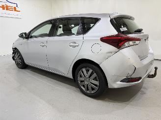 Toyota Auris HB 1.8 Hybrid Comfort Dynamic picture 14