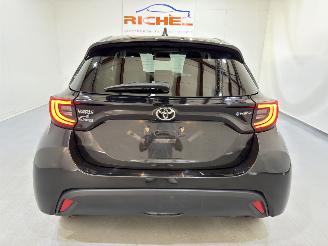 Toyota Yaris HB 1.5 Hybrid Iconic picture 27
