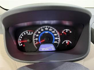 Hyundai I-10 1.0i i-Drive Airco picture 28