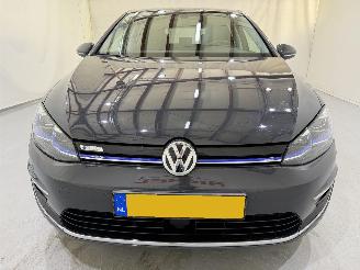 Volkswagen Golf e-Golf E-DITION Aut. picture 2