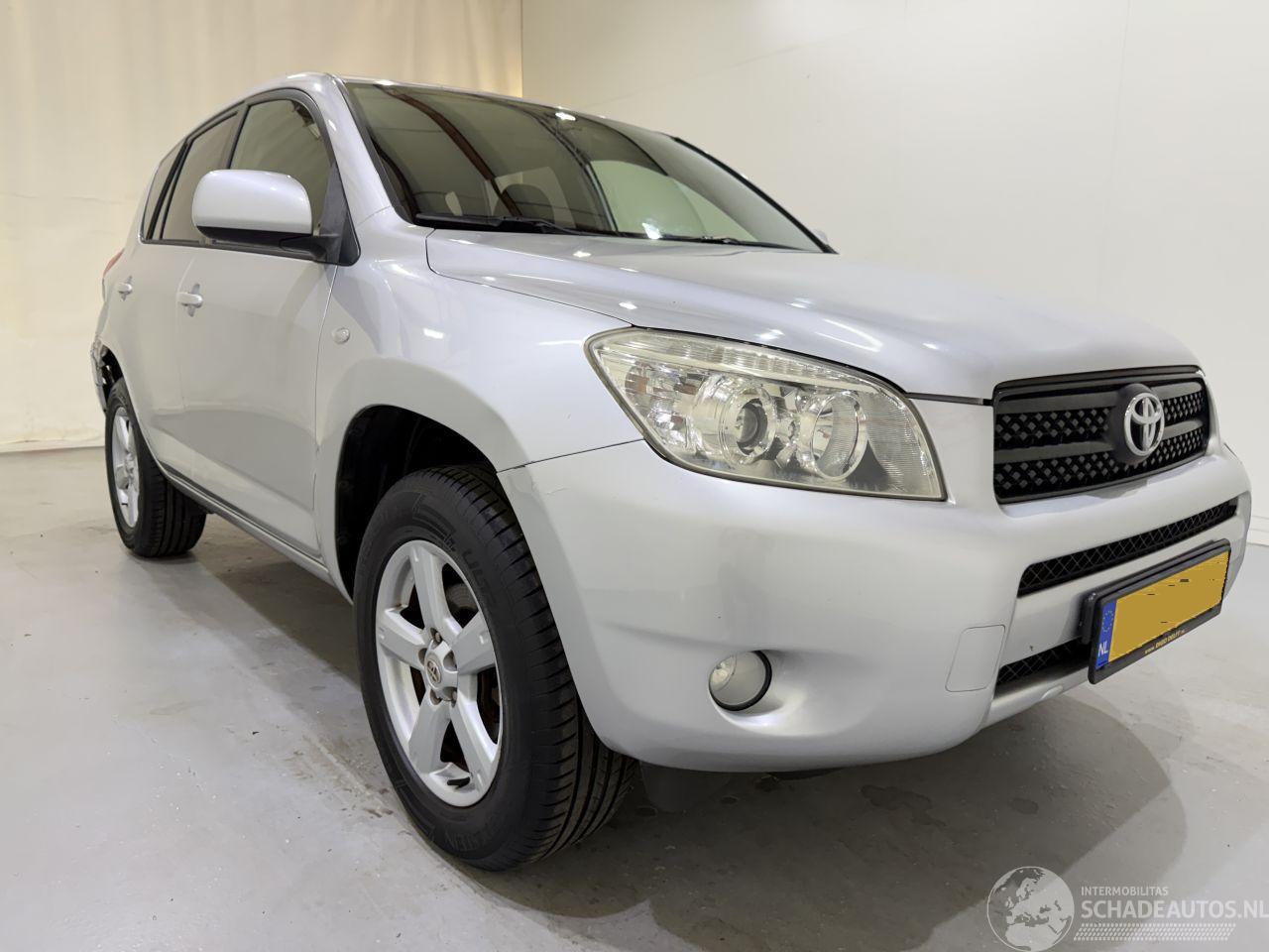 Toyota Rav-4 2.0 VVTi Linea Sol 4WD NAP